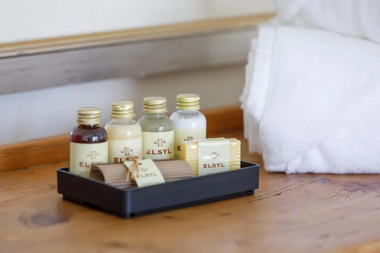Finest Retreats - Pittodrie Guest House - Room 3 Brighton United Kingdom
