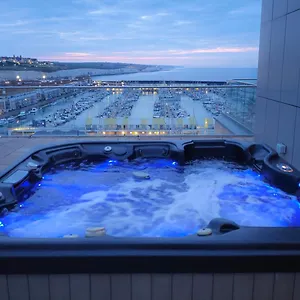 Unique Sea View Penthouse With Hot Tub Apartment