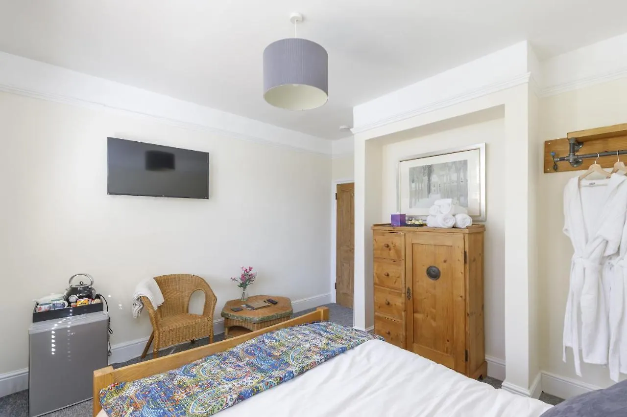 Finest Retreats - Pittodrie Guest House - Room 3 Brighton 0*,